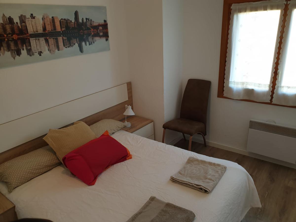 Apartamento Montes Blancos جاكا المظهر الخارجي الصورة